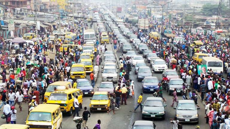 Traffic-jams-and-Human-transportion-in-Lagos-Nigeria